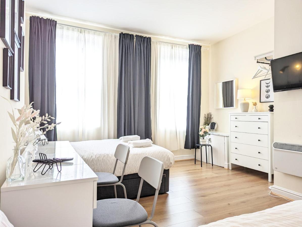 Guest Rooms In Anfiled Near Stadium, Free Parking Liverpool Luaran gambar