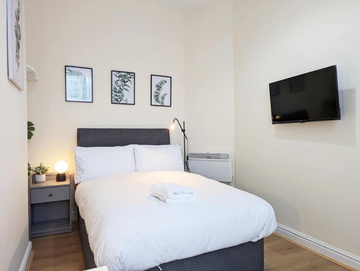 Guest Rooms In Anfiled Near Stadium, Free Parking Liverpool Luaran gambar